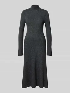 Sukienka casualowa o kroju regular fit z czystej wełny - Sukienki - miniaturka - grafika 1