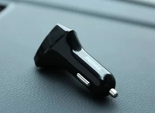 Remax Alien RCC-340 uniwersalna ładowarka samochodowa 4.2A 3xUSB czarna - Ładowarki samochodowe - miniaturka - grafika 7