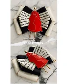 Broszki - Brosza WOMAN w stylu Pop Art z artystyczną Kobietą - miniaturka - grafika 1