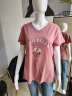 Koszulki i topy damskie - Wiskozowa koszulka "Ciao Bella" - różowy One size - miniaturka - grafika 1