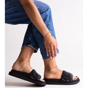 Czarne klapki z marszczeniem Big Star NN274A745 - Klapki i japonki damskie - miniaturka - grafika 1