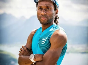COMPRESSPORT Koszulka kompresyjna do biegania TRAIL POSTURAL TANK TOP hawaiian ocean/shaded - Koszulki sportowe męskie - miniaturka - grafika 5
