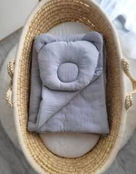 Kołdry i poduszki dla dzieci - Kołderka z wypełnieniem i poduszka profilowana Miś MUŚLIN- zestaw 2cz. - szara - miniaturka - grafika 1