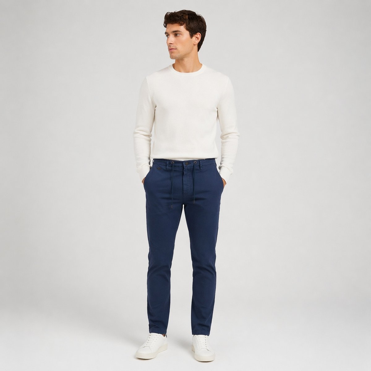 GUESS CASUAL GRANATOWE SPODNIE CHINOS BAWEŁNIANE 34/32 GGA