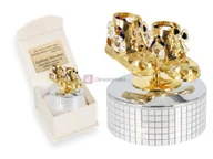 Pamiątka Chrztu Świętego - Pozytywka BUCIKI z kryształkiem Carmani Crystals - prezent z grawerowaną dedykacja - miniaturka - grafika 1