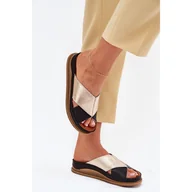 Klapki i japonki damskie - Skórzane Klapki Damskie Na Platformie Maciejka L4986-25 Złoto-Czarne - miniaturka - grafika 1