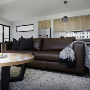 Helestra Oda żyrandol czarny szklany klosz - Lampy sufitowe - miniaturka - grafika 3