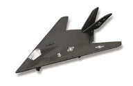 Samoloty i helikoptery - MAISTO Samolot wojskowy F-117 Nighthawk 15088 - miniaturka - grafika 1