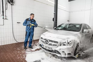 KARCHER MYJKA CIŚNIENIOWA HDS 10/20-4 M EU-I - Myjki ciśnieniowe - miniaturka - grafika 4