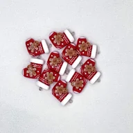 Inne - 10 szt. Świąteczne Pierniki dla Mężczyzny & Skarpetki - Żywiczne Zawieszki do Tworzenia Biżuterii DIY - Idealne do Kolczyków, Naszyjników, Torebek i - miniaturka - grafika 1