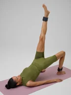 Koszulki sportowe damskie - 4F Top do jogi slim szybkoschnący damski - oliwkowy XS - miniaturka - grafika 1