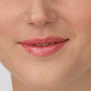 IsaDora Perfect Moisture Lipstick Refill 009 Flourish Pink - Szminki - miniaturka - grafika 3