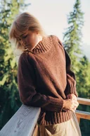 Swetry damskie - TAJRA - Oversizowy Sweter z Golfem Bordowy Melanżowy 100% Wełny Merino - miniaturka - grafika 1