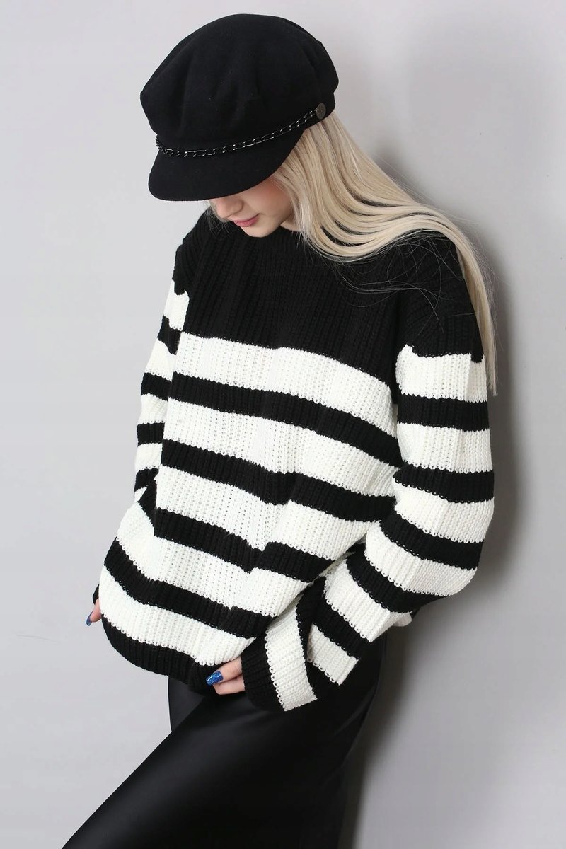 CZARNY SWETER DAMSKI W PASKI Z DŁUGIM RĘKAWEM Z WEŁNY I AKRYLU 5HA*