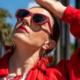 GOODR okulary przeciwsłoneczne sportowe THE RUNWAYS Haute Day In Hell - Okulary sportowe - miniaturka - grafika 2