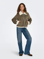 Kurtki damskie - ONLY Kurtka pluszowa "ONLKINGSTON" w kolorze jasnobrązowym - miniaturka - grafika 1