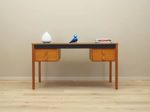 Biurko jesionowe, duński design, lata 70, produkcja: Dania - Biurka - miniaturka - grafika 1