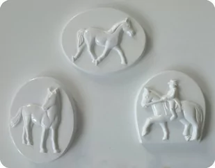 Forma do odlewów gipsu, koniki, 3 elementy - Akcesoria rzeźbiarskie - miniaturka - grafika 1