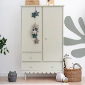 Szafy i szafki dla dzieci - Szafa dwudrzwiowa babushka oliwka - miniaturka - grafika 1