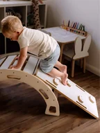 Place zabaw - OBUBU Zjeżdżalnia ze ścianką wspinaczkową do bujaka biała M - miniaturka - grafika 1