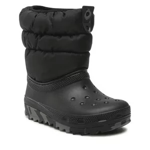 Śniegowce Crocs - Classic Neo Puff Boot K 207684 Black - Śniegowce damskie - miniaturka - grafika 1