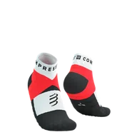 Skarpetki sportowe męskie - COMPRESSPORT Skarpetki do biegania ULTRA TRAIL LOW SOCKS V2.0 fluo red/white - miniaturka - grafika 1
