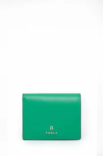 Portfele - Furla portfel skórzany Camelia damski kolor zielony - grafika 1