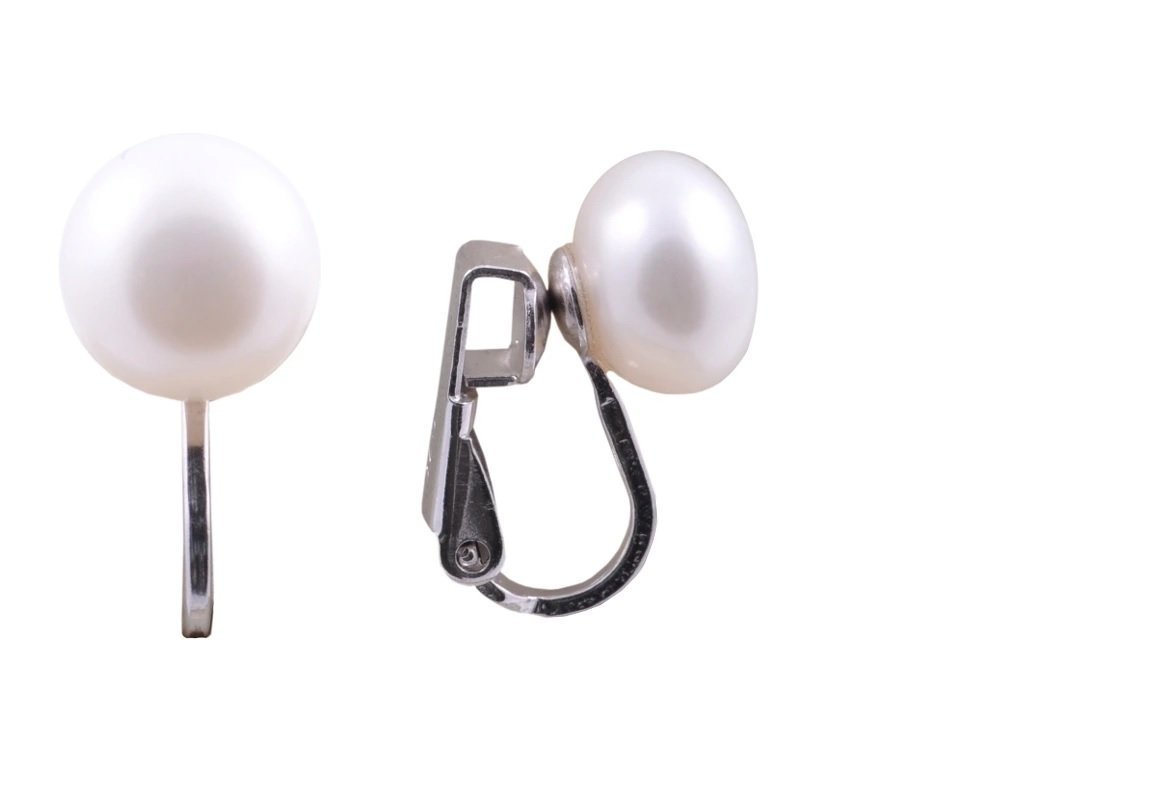 Apearl, Klipsy damskie z perłą, 8,5x9 mm