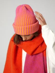 CZAPKA FUNKY PINK - WŁOCHY - Czapki damskie - miniaturka - grafika 1