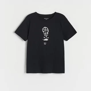 Koszulki dla chłopców - Reserved - Bawełniany t-shirt z nadrukiem - Czarny - grafika 1