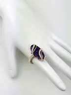 Pierścionki - Czaroit - pierścionek (28x15 mm) srebro Ag999, rozmiar 16 – regulowany, waga 8 gram, rękodzieło - miniaturka - grafika 1