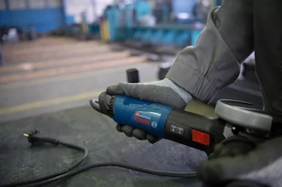 Bosch Szlifierka kątowa GWS 17-125 S 0 601 7D0 300 - Szlifierki i polerki - miniaturka - grafika 4