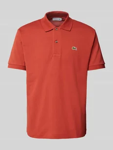 Koszulka polo o kroju regular fit z naszywką z logo - Koszulki męskie - miniaturka - grafika 1