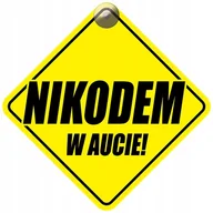 Akcesoria do fotelików - NIKODEM W AUCIE - PLAKIETKA - TABLICZKA - PRZYSSAWKA DO SAMOCHODU - miniaturka - grafika 1