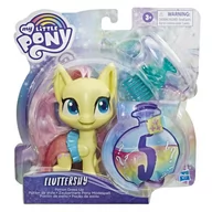 Figurki dla dzieci - Hasbro Syrena Fluttershy E9141 Wb4 - miniaturka - grafika 1