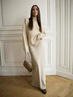 Spódnice - Satynowa elegancka spódnica maxi - Beżowy S - miniaturka - grafika 1