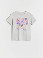 Koszulki dla dziewczynek - Reserved - Bawełniany t-shirt z nadrukiem - jasnoszary - miniaturka - grafika 1
