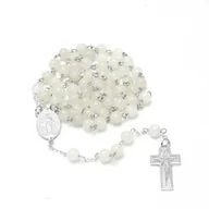 Różańce - Ręcznie robiony komunijny różaniec naturalny biały agat 6mm srebro 925 - miniaturka - grafika 1