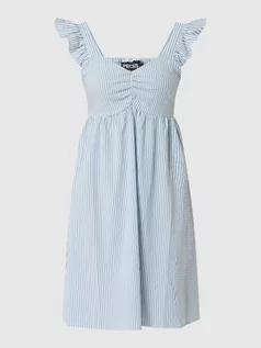Sukienki - Sukienka ze wzorem w paski model ‘Serra’ - grafika 1