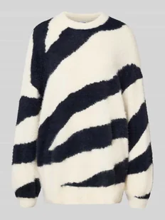 Sweter z dzianiny z okrągłym dekoltem model ‘HEIDI’ - Swetry damskie - miniaturka - grafika 1