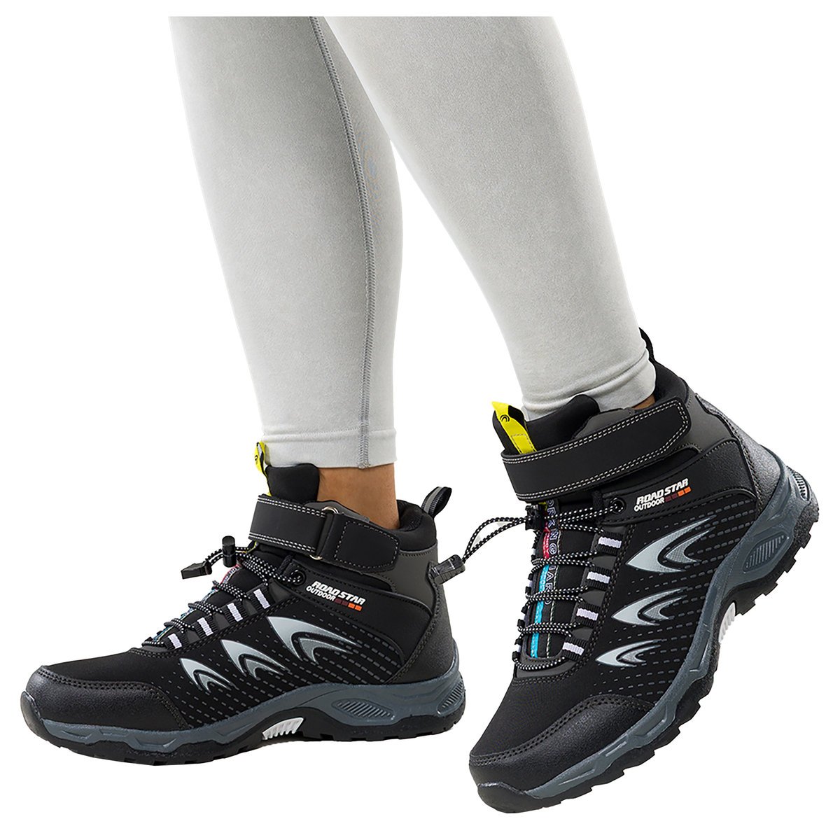 Czarne buty trekkingowe damskie na bieżnikowanej podeszwie z regulowaną elastyczną sznurówką białe wstawki softshell Casu 2310-11W-39