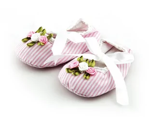 Śliczne bawełniane buciki niemowlęce r. 6-12 m-cy - Buty dla dziewczynek - miniaturka - grafika 1