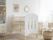 Łóżka dla dzieci i młodzieży - Łóżeczko dziecięce sosnowe Baby Dream 60x120 białe/sosna - miniaturka - grafika 1