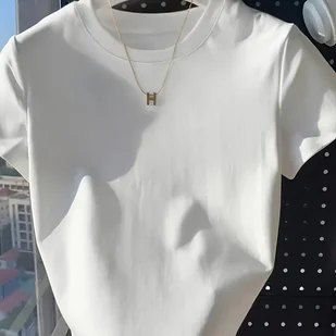 TEMU Damska letnia koszulka z krótkim rękawem Y2K - dopasowany krój, okrągły dekolt, swobodna koszulka, oddychająca tkanina, niezbędny element stylu - Bluzki damskie - miniaturka - grafika 1