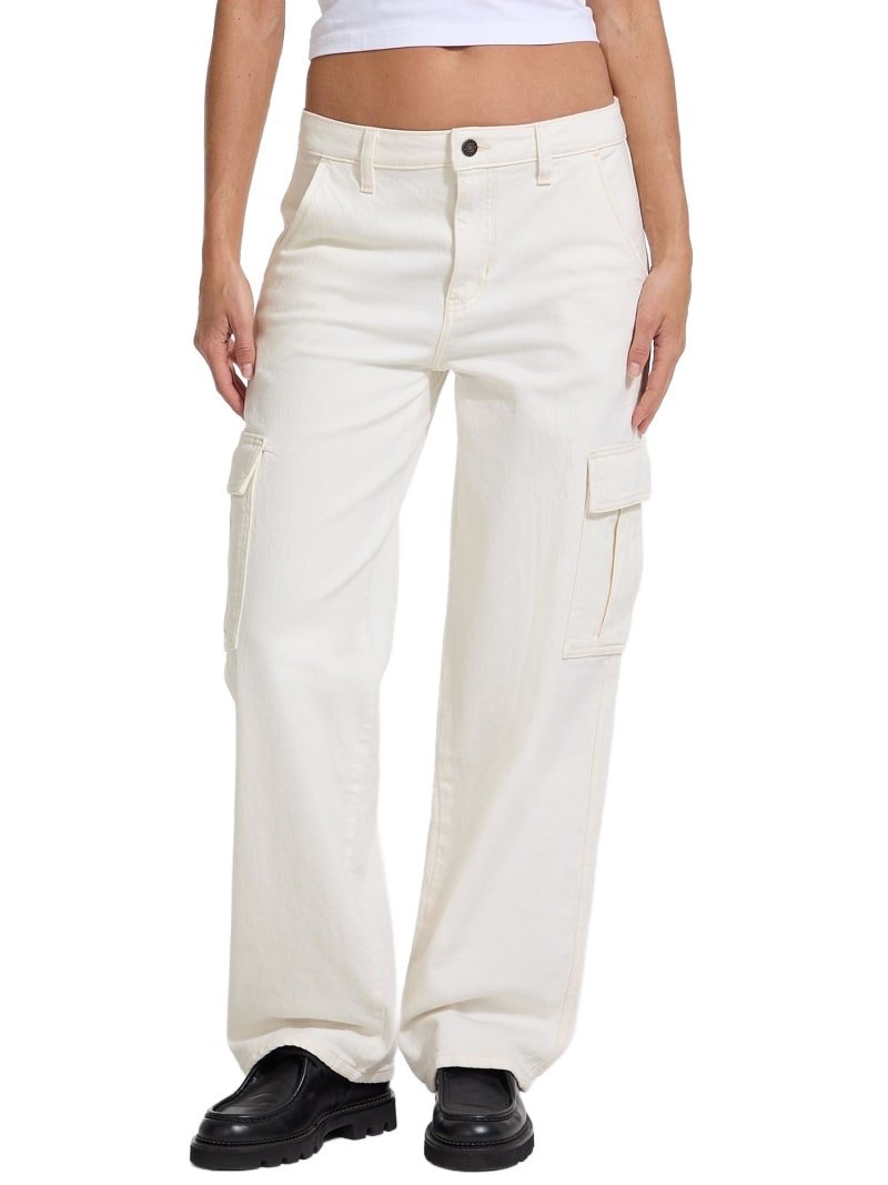GUESS KREMOWE JEANSY DAMSKIE RURKI Z NASZYWKĄ LOGO 29/34 12CA