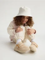 Buciki dla niemowląt - Reserved - Buty sportowe Psi Patrol - kremowy - miniaturka - grafika 1