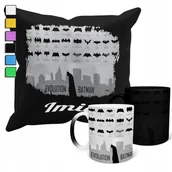 Gadżety dla niej i dla niego - ZESTAW KUBEK MAGICZNY + POSZEWKA Z PODUSZKĄ- AVENGERS BATMAN PREZENT + IMIĘ - miniaturka - grafika 1