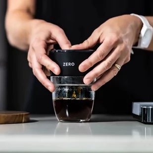 Zaparzacz Trinity Zero Coffee Press - Czarny - Zaparzacze i kawiarki - miniaturka - grafika 3