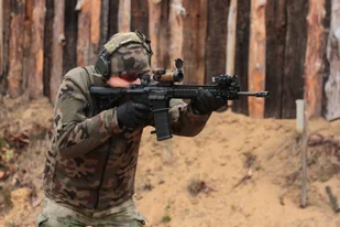 Helikon - Bluza polarowa Liberty - Czarna - BL-LIB-HF-01 - Odzież taktyczna i umundurowanie - miniaturka - grafika 16