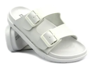 Gumowe klapki damskie z klamrą - Big Star NN274A751, białe - Klapki i japonki damskie - miniaturka - grafika 1